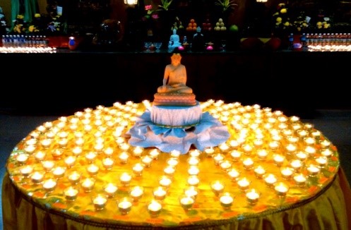 wesak-eve-5